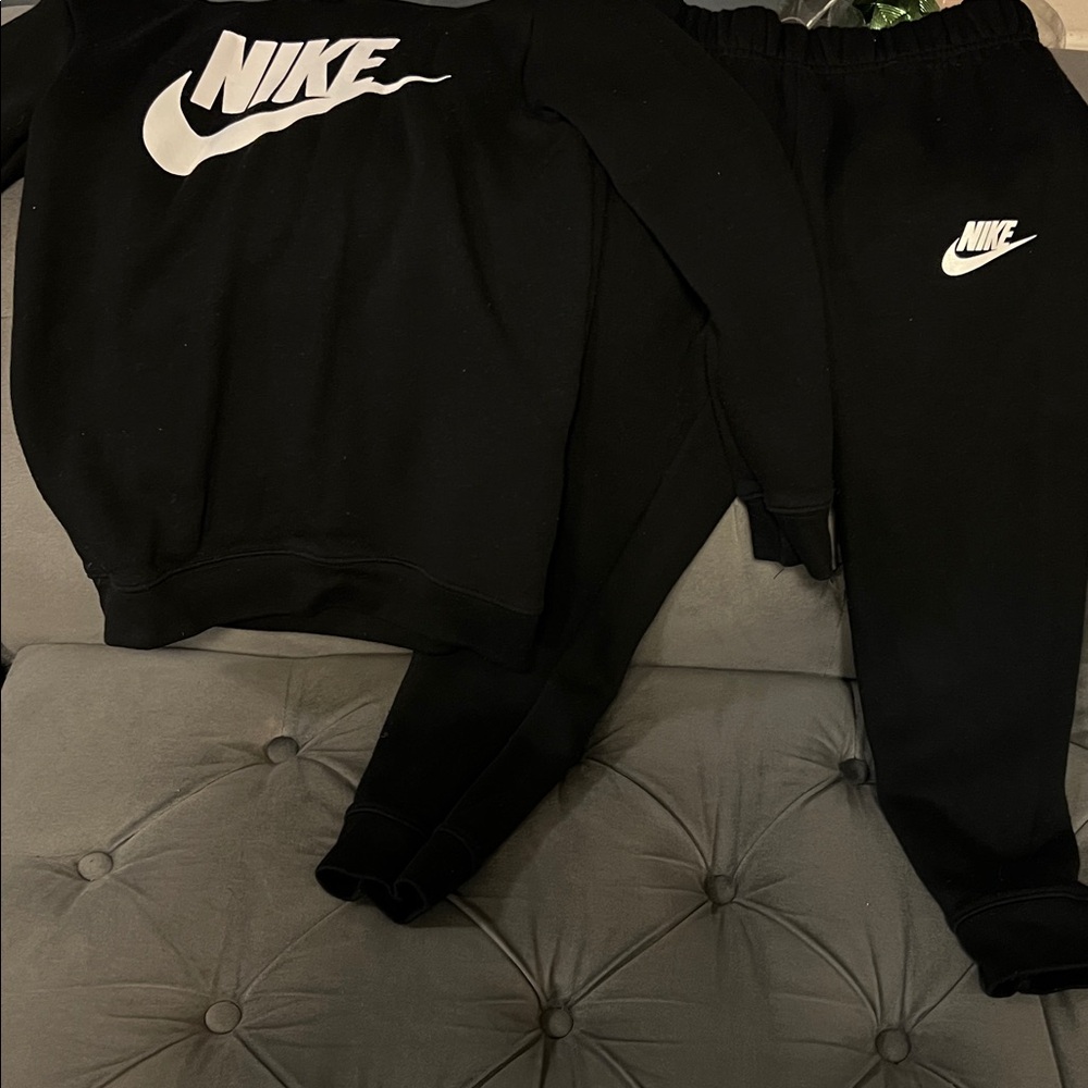 Nike Kids Black Sweatpants & Joggers Set